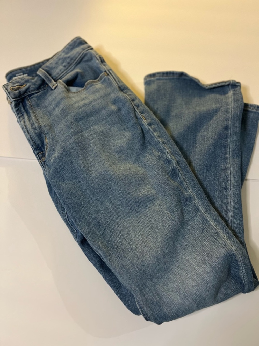 Classic High-Rise Women's Blue Jeans